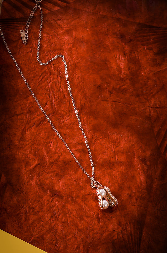 Gold Classic Chain Pendant Necklace