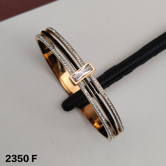Stylish party wear bracelet