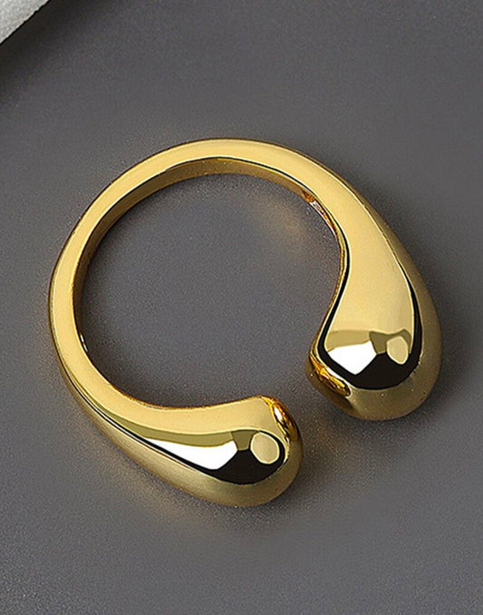 U-Nique Ring