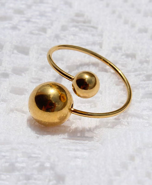 Spheres Rings